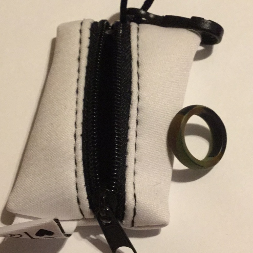 QALO Women’s Camo Silicone Ring size 4